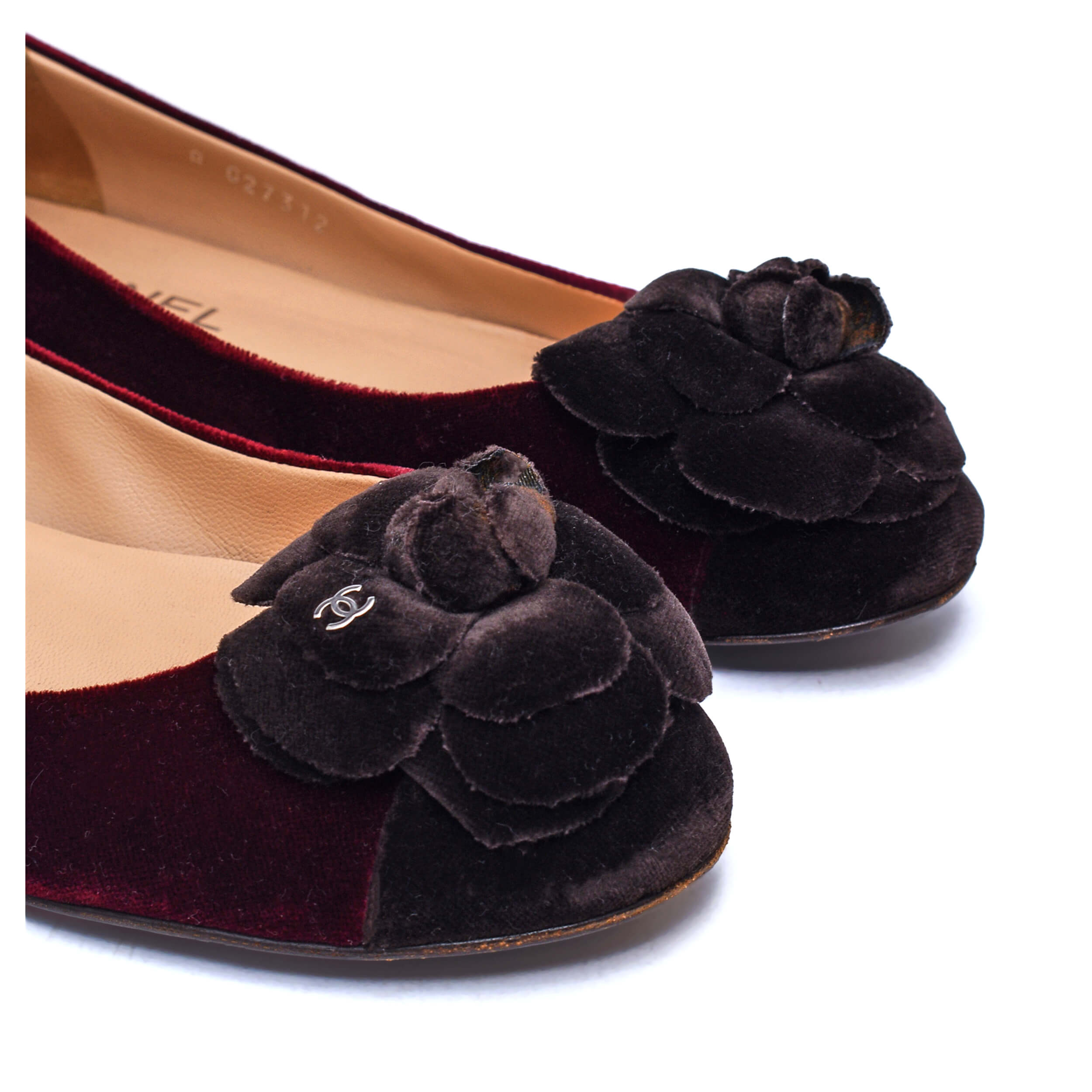 Chanel - Bordeaux & Brown Velvet CC Camellia Ballet Flats / 38